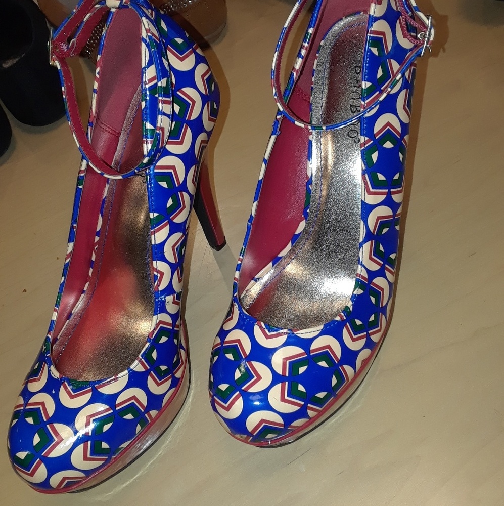 Shoes - Picture 2 of 2